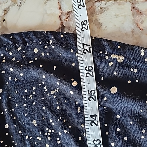 A.n.a. Black and gold short sleeve shirt - Picture 8 of 8